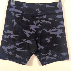 Black Polyester Spandex biking shorts Size Large